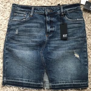 NWT Kut from the Kloth Hannah denim skirt